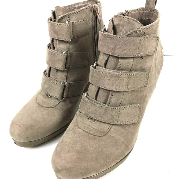 Dana Buchman Preston Wedge Booties Taupe Side Zip Buckle Ankle Womens Sz 8M - Picture 3 of 10